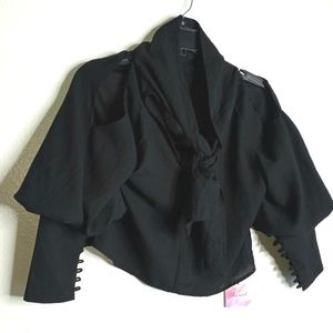 Chicwish sz M black balloon sleeve blouse.